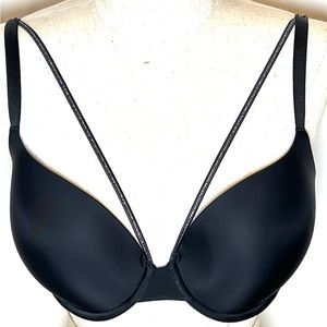 NWT Victoria’s Secret Lightly Lined Demi Strappy Convertible Bra